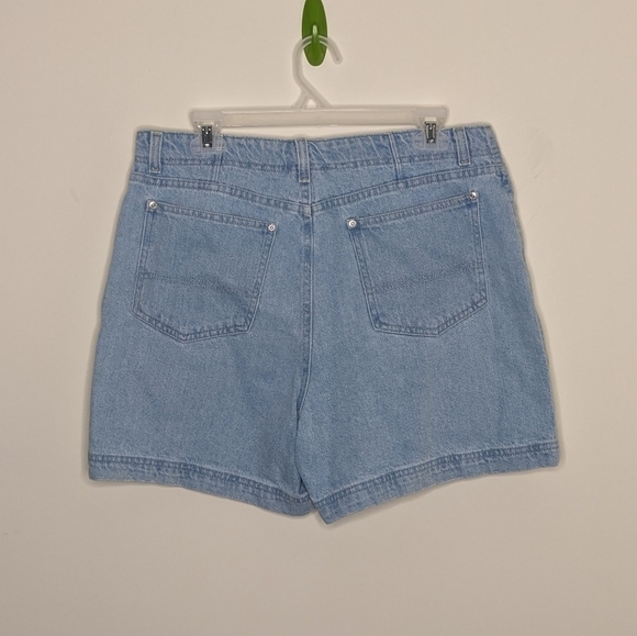 Vintage L.A. Blues Light Wash Denim Jean Shorts 14 - Picture 2 of 4
